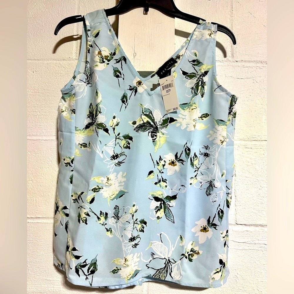 Premise XS blue dressy lightweight light blue floral tropical sleeveless top